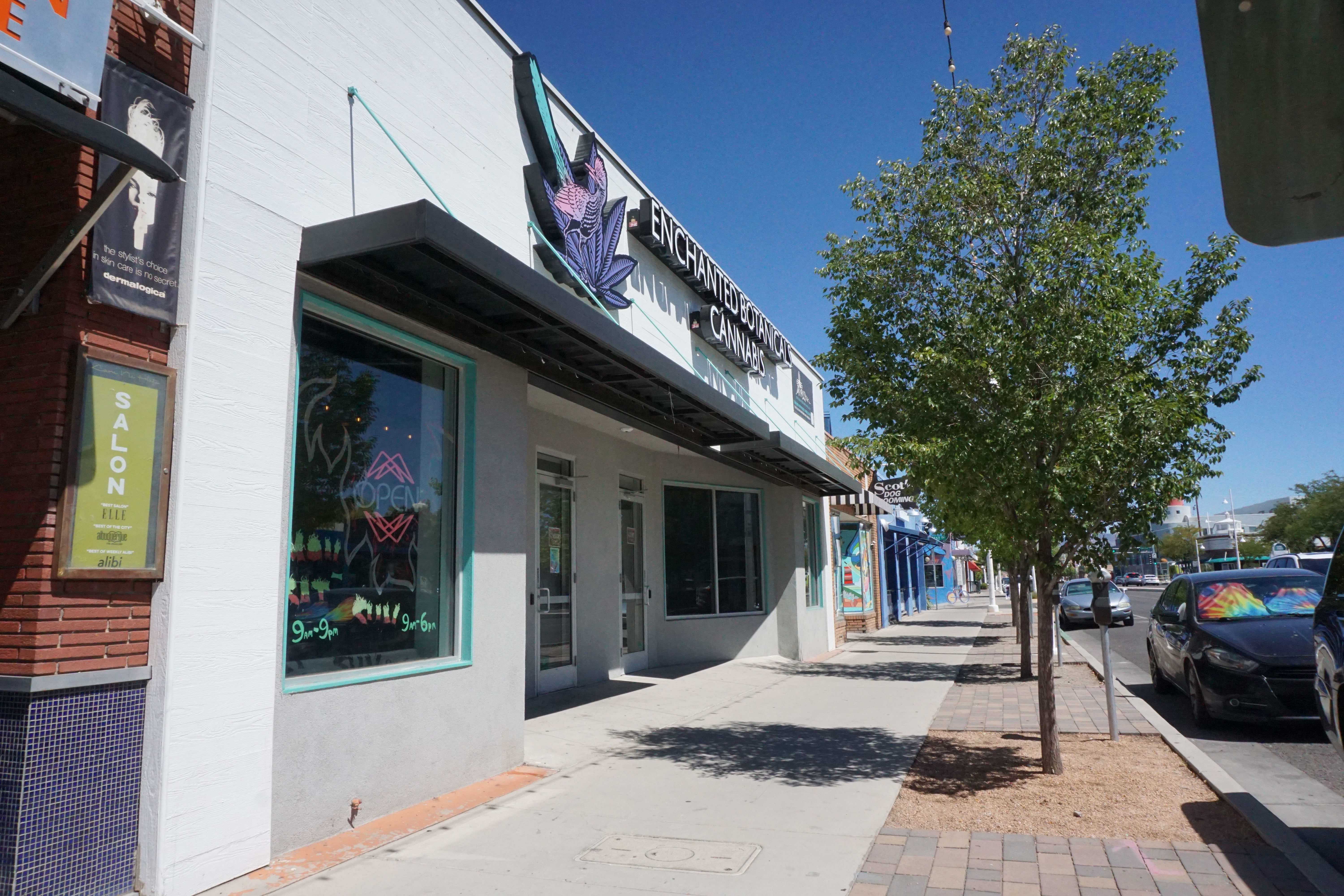 Store Image